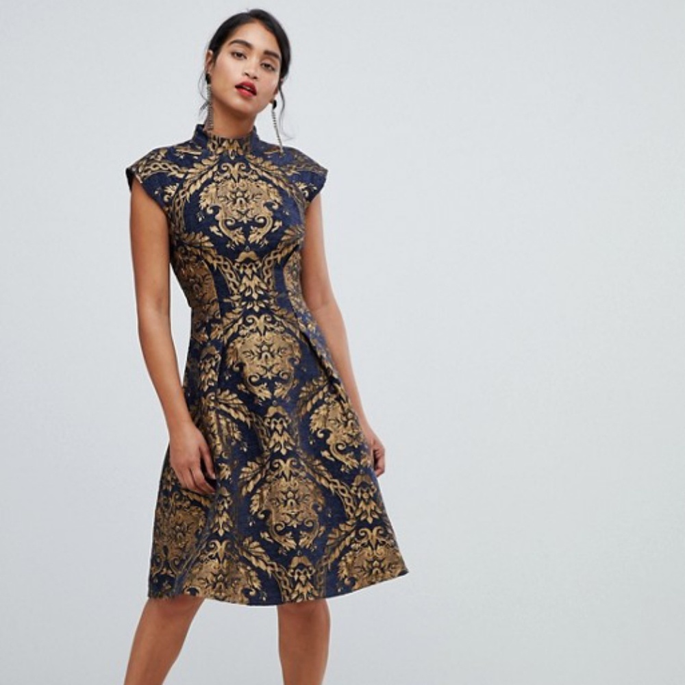 Jacquard printed dress